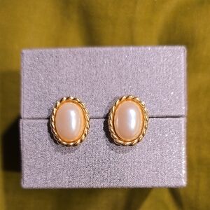 Vintage Oval Earrings